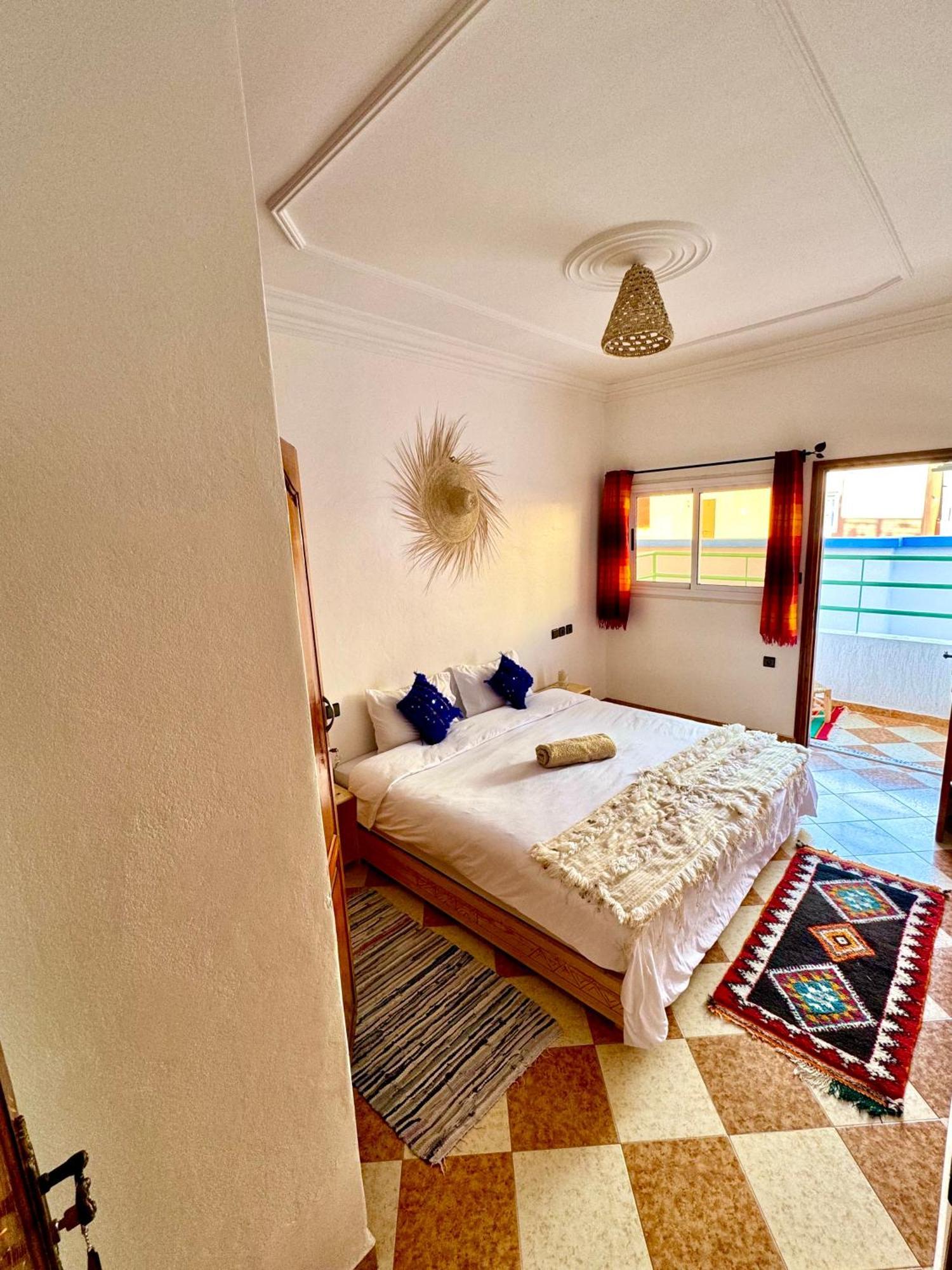 Natural Surf House Tamraght Kamer foto